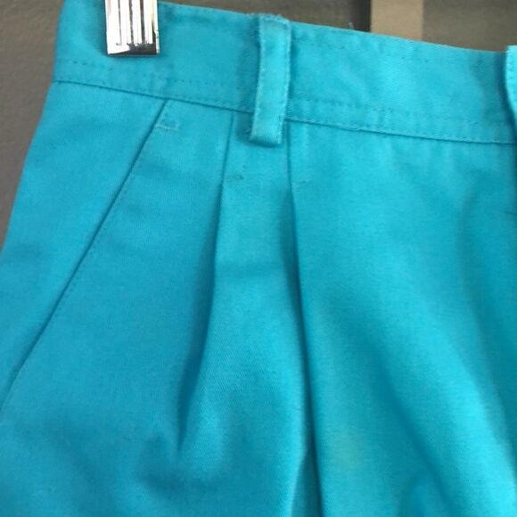 Vintage Deadstock Liz Claiborne pleated shorts - Picture 2 of 6